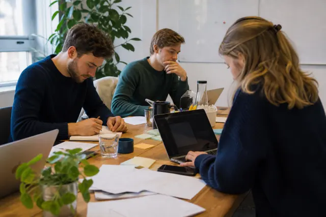 Sfeerbeeld bij het artikel: Software laten maken: stappenplan van idee tot livegang